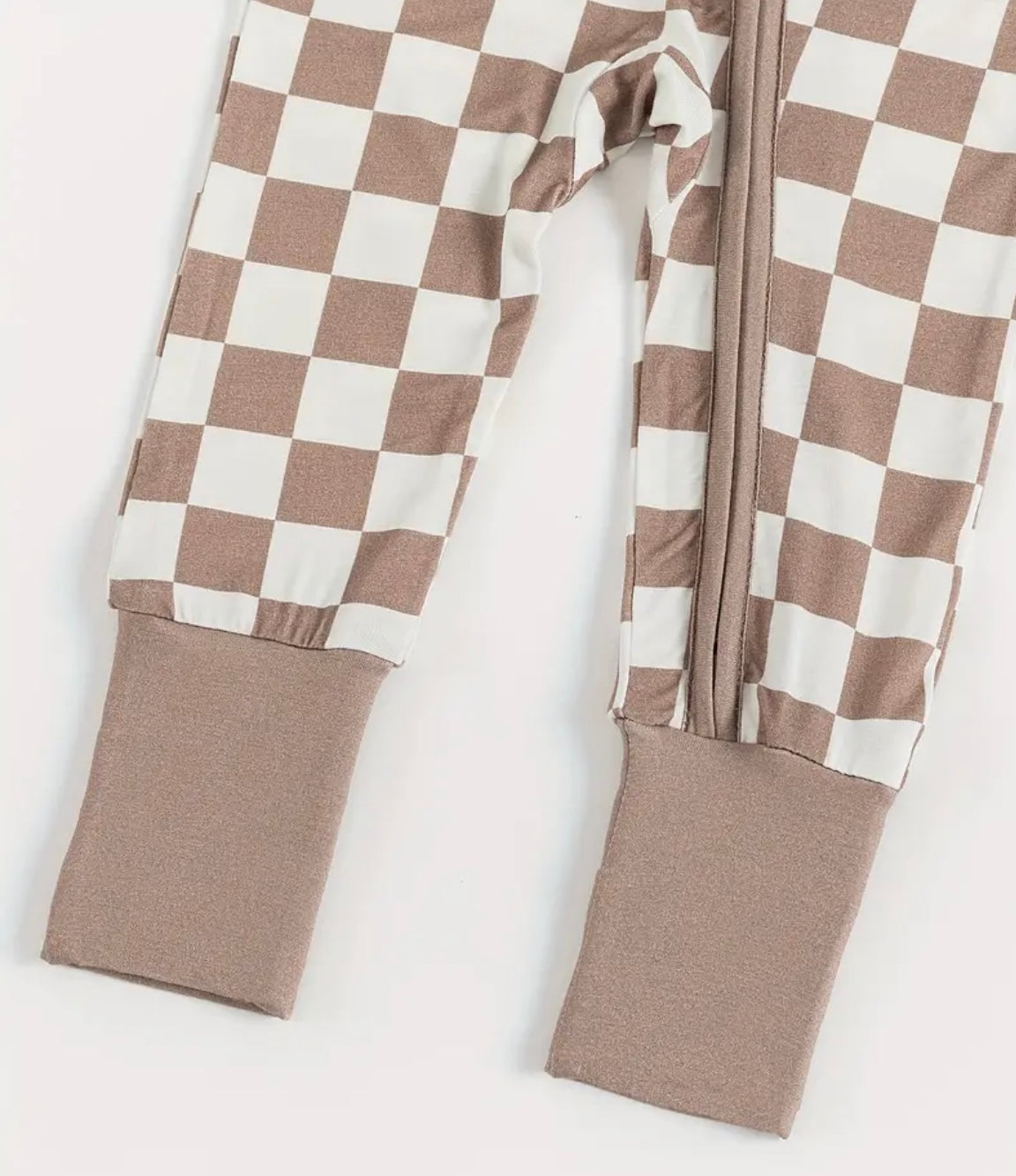 Bamboo Checkerboard Sleeper