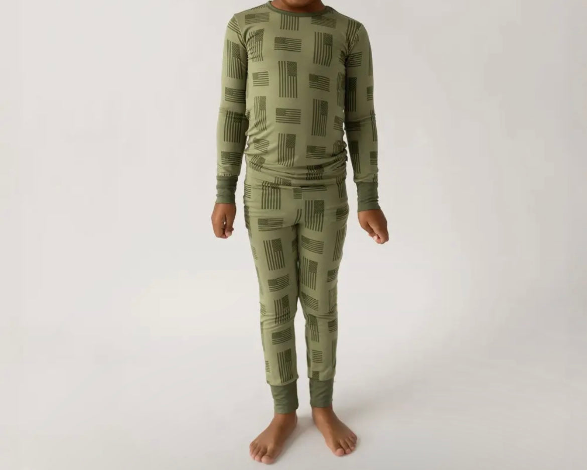 Boy Army Green Flag Bamboo 2-Piece Set