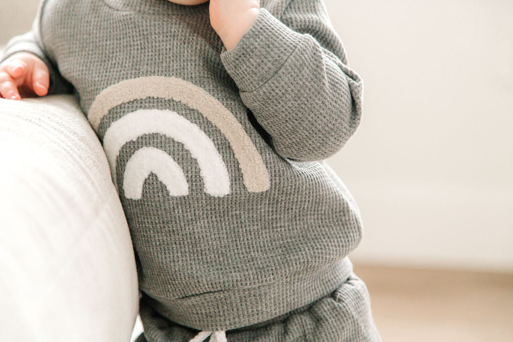 2-Piece Cozy Grey Baby Long Sleeve Sweatshirt and Pant Outfit