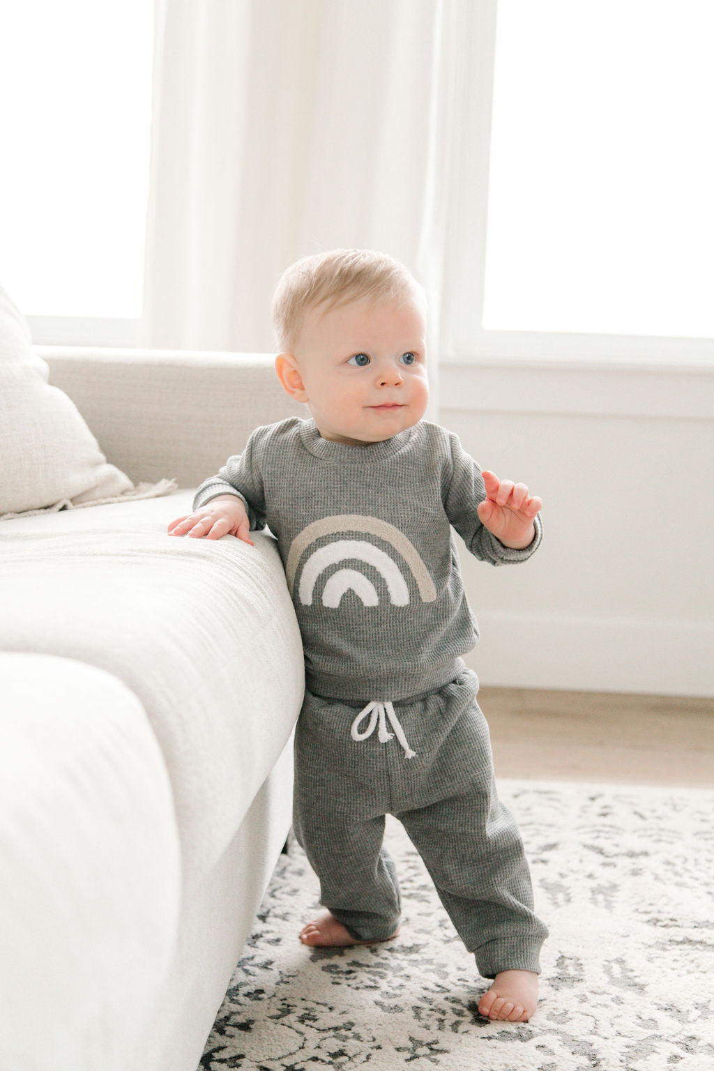 2-Piece Cozy Grey Baby Long Sleeve Sweatshirt and Pant Outfit