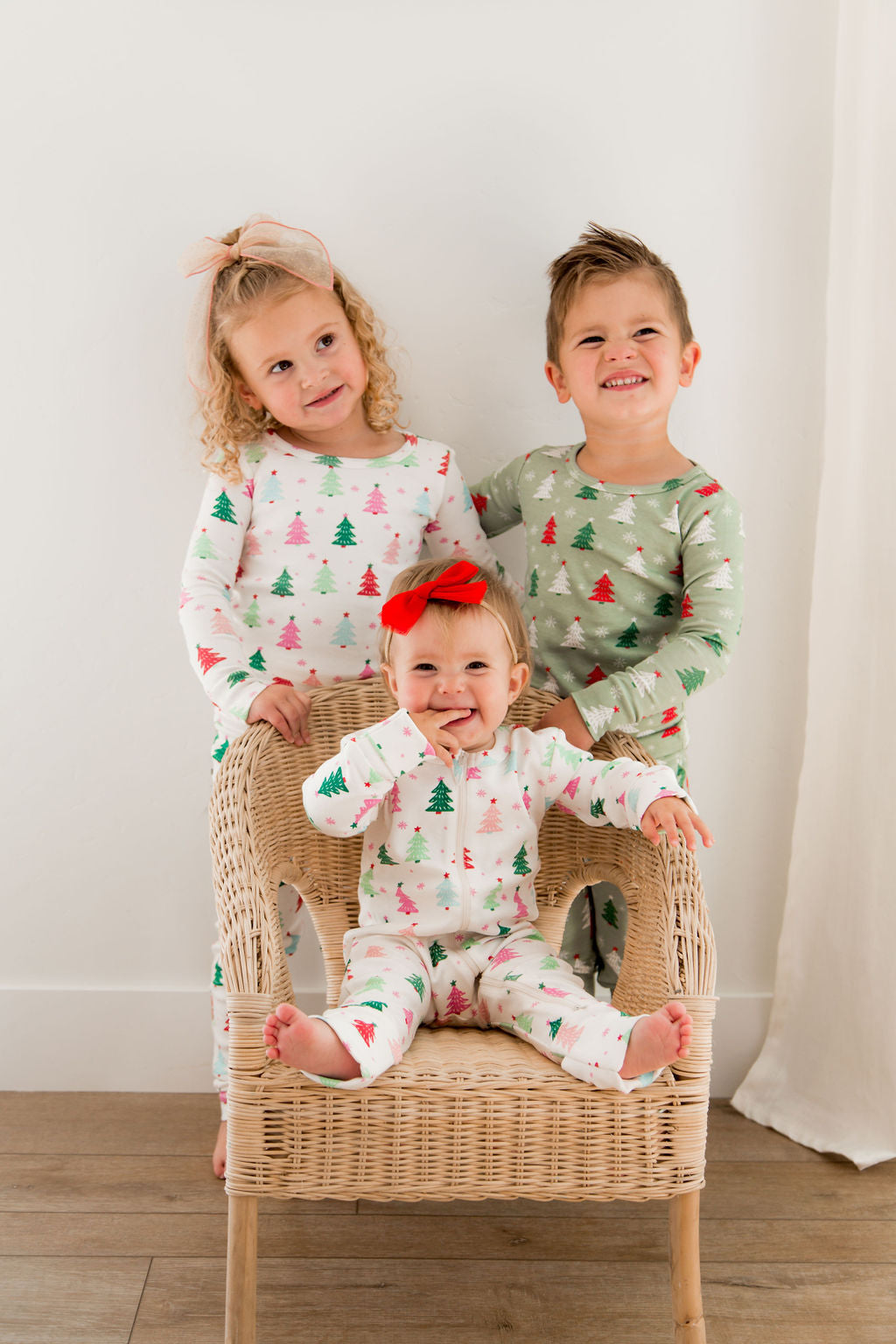 Girl Pink Christmas Tree  Romper with 2 -Way Zipper