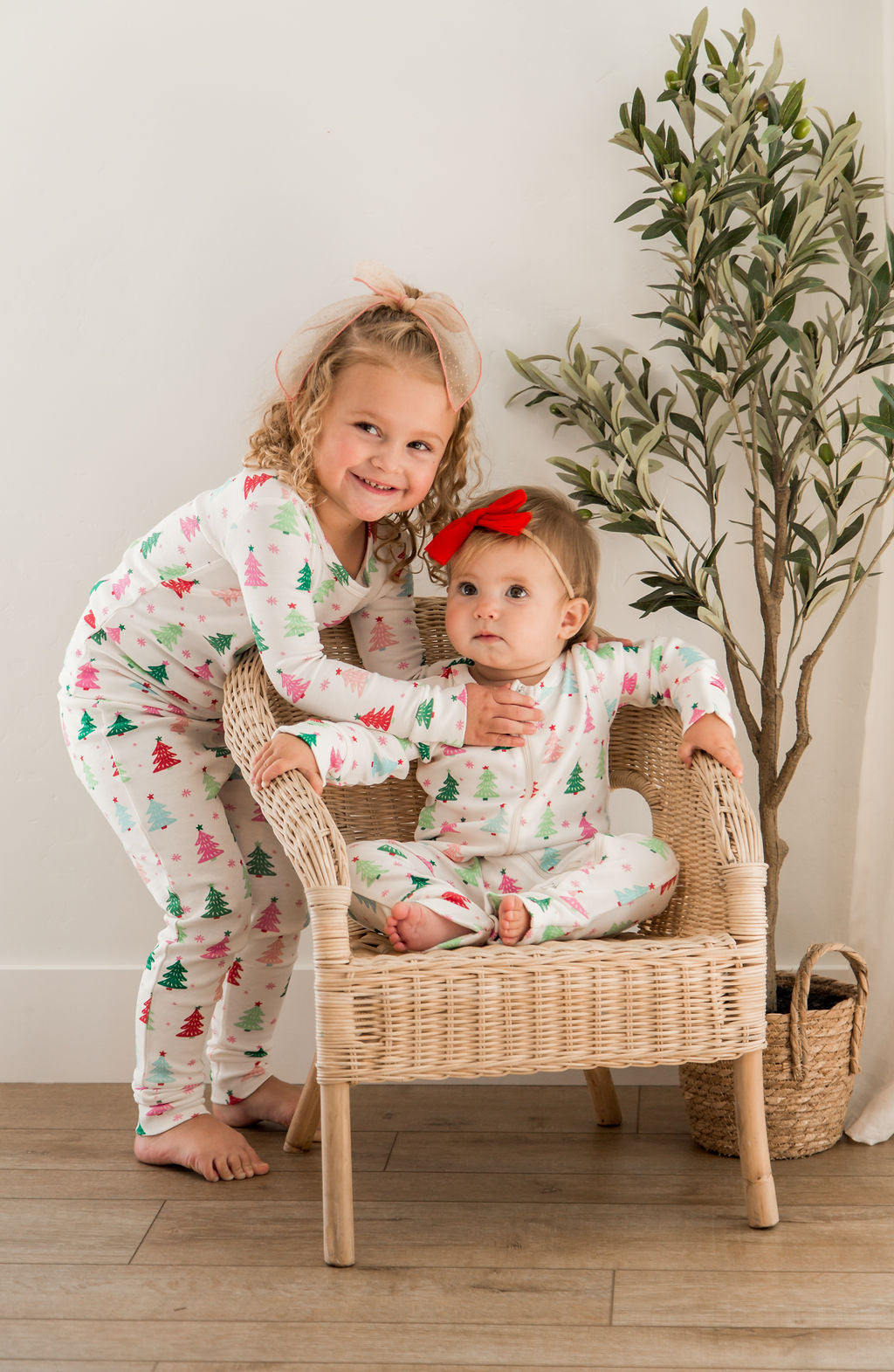 Girl Pink Christmas Tree  Romper with 2 -Way Zipper