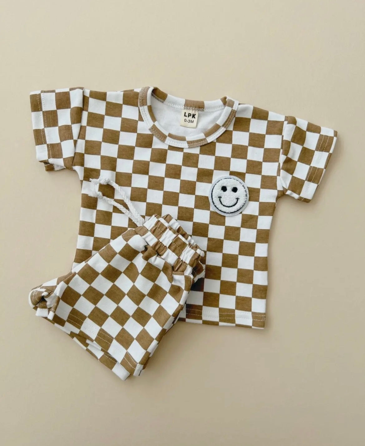 Checkered Smiley Taupe Set