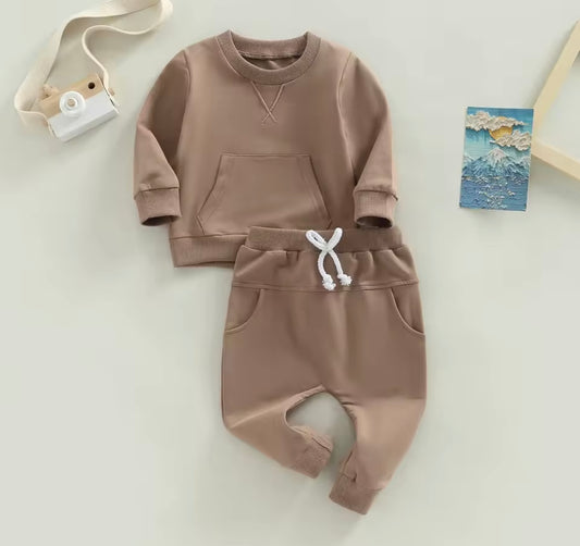 Boy 2 Piece Rust Sweatshirt & Pant Set