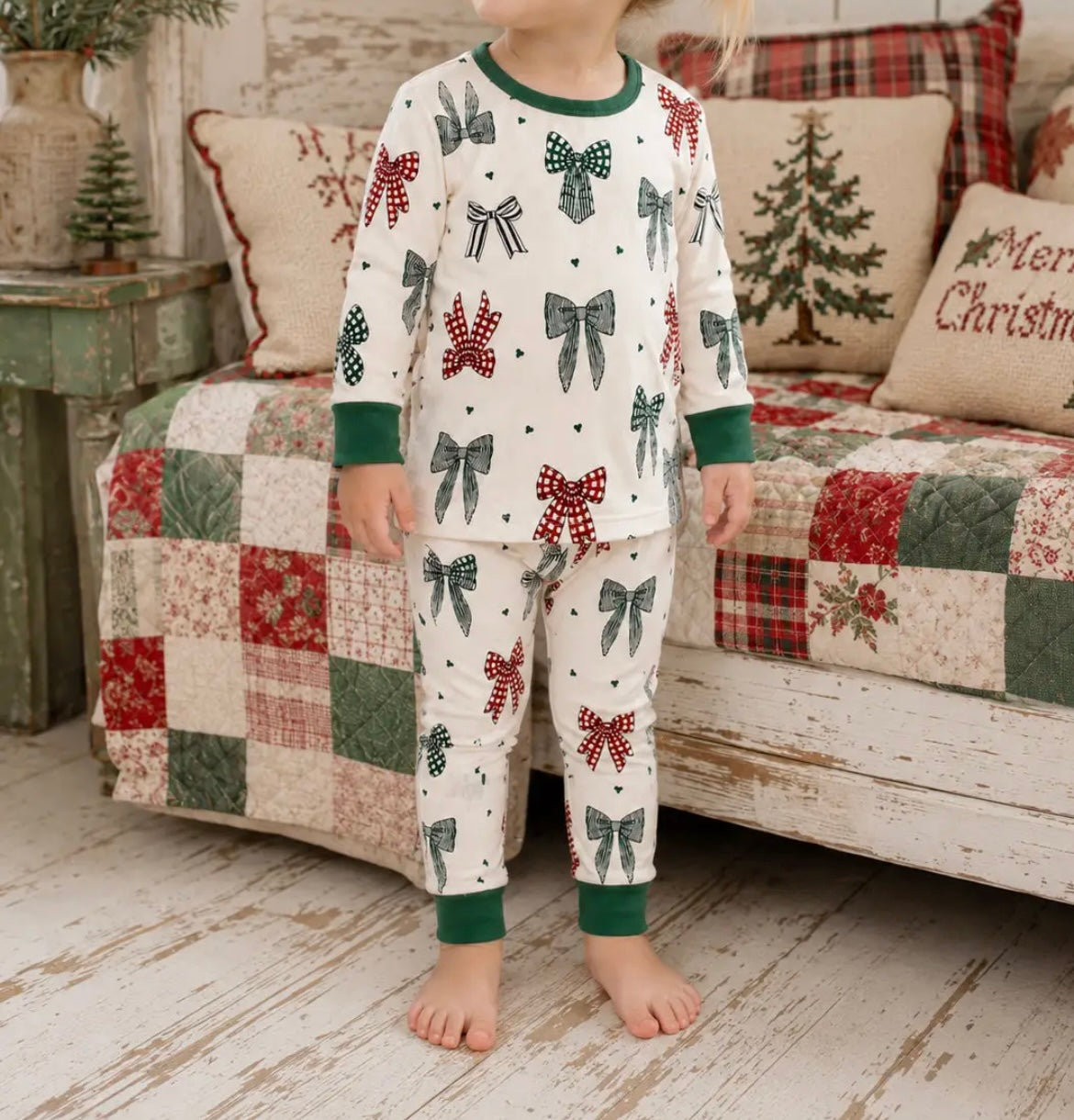 Girl Christmas Bows 2 Piece Pajama Set