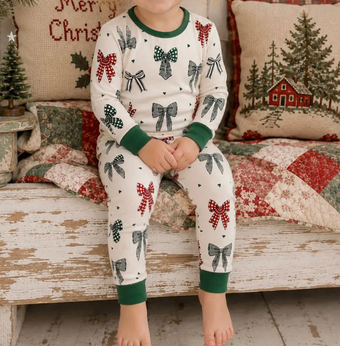 Girl Christmas Bows 2 Piece Pajama Set